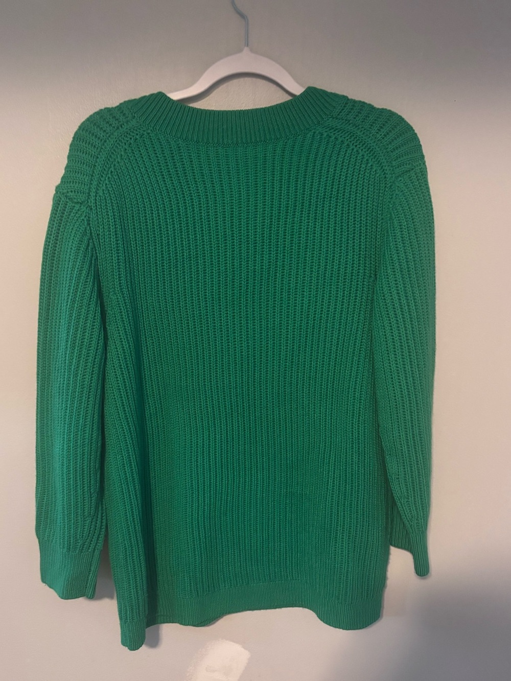 Aritzia Babaton Roger Sweater Gloss Green Small Relaxed Fit V Neck - Picture 8 of 10